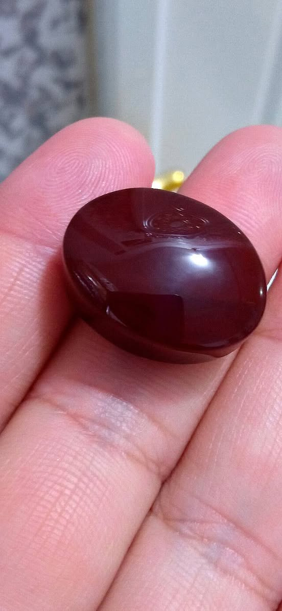 ♦️تبارك الرحمن الرحيم
♦️جوهره من العقيق اليماني الاحمر الكرزي
♦️خام ملكي بطن جمر 
♦️قياس الفص فوق ٢ سنتيم
 ♦️للبيع فقط يوجد توصيل


**إذا كنت صاحب هذا الإعلان وتريد حذفه لأي سبب، رجاءا أرسل رسالة إلى الدعم الفني**