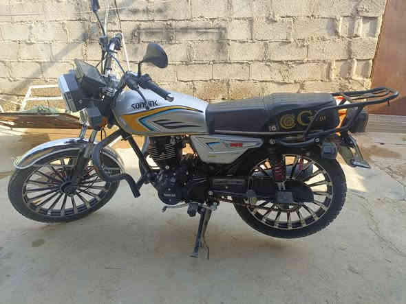 سولنك موديل 2024 مضلع
مكينه200cc كفالة
كربائيات كلها شغالة
زوج تايرات جبلي
مكاني بغداد الحسينية 
سعرها 800وبيها مجال 
‏‪***********‬‏
