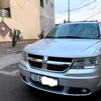 للبيع دووج جورني 2009 محرك 3500 6سلندر  7راكب تبريد  رقم انجليزي  باقي...