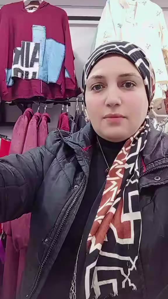 بنطلون جينز من 300 ل 600 ج بس عند لوما براند ♥️👍 
وكمان عاملة عرووووض ب 250 ج البنطلون 🔥💪


**إذا كنت صاحب هذا الإعلان وتريد حذفه لأي سبب، رجاءا أرسل رسالة إلى الدعم الفني**