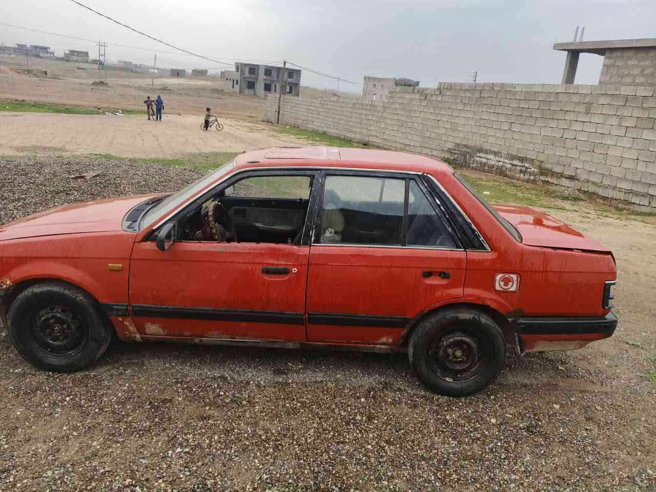 السلام عليكم مازده 323مسجله صلاح الدين شرط التحويل صدر نص عمر گير محرك لاصرف ولا تبخير كهربائيات شغاله السعر ،،،،،مليون وتلاثميه ،،،،، وبيه مجال ***********
