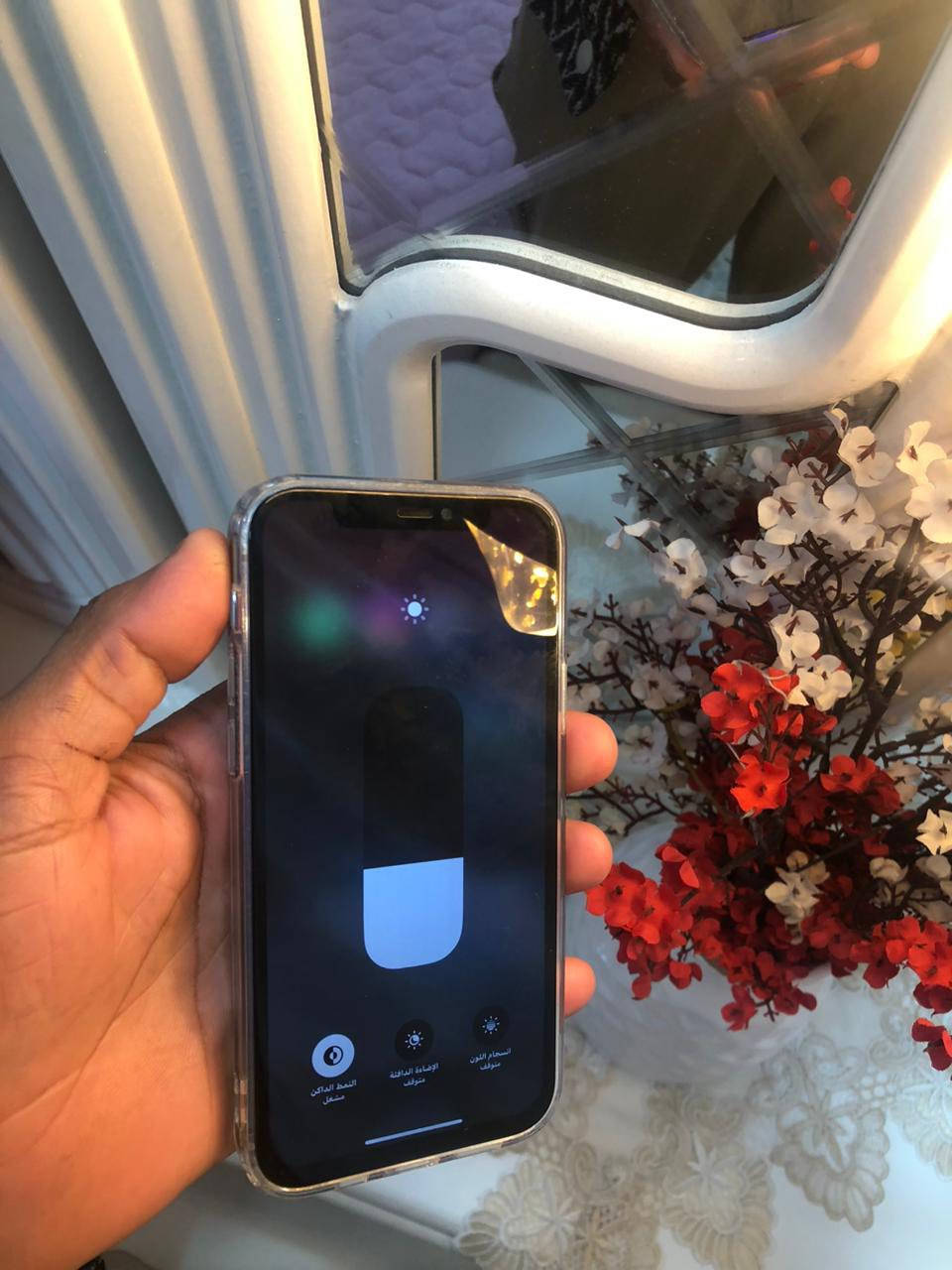 ايفون 12عادي للبيع جهاز كله شغال مستبدل فقط شاشه وبطاريه ٧٨وذاكره128وكله شغال ونضيف سعره ١٩٠بي مجال بصيط مكاني بغداد الأمين الثانيه ***********
