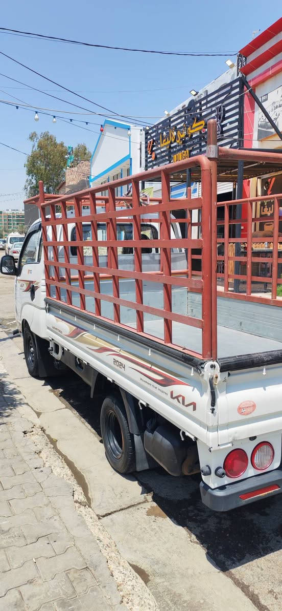 السلام عليكم كيا موديل 2024 سياره مكفوله ماشيه السعر 157$ ***********
