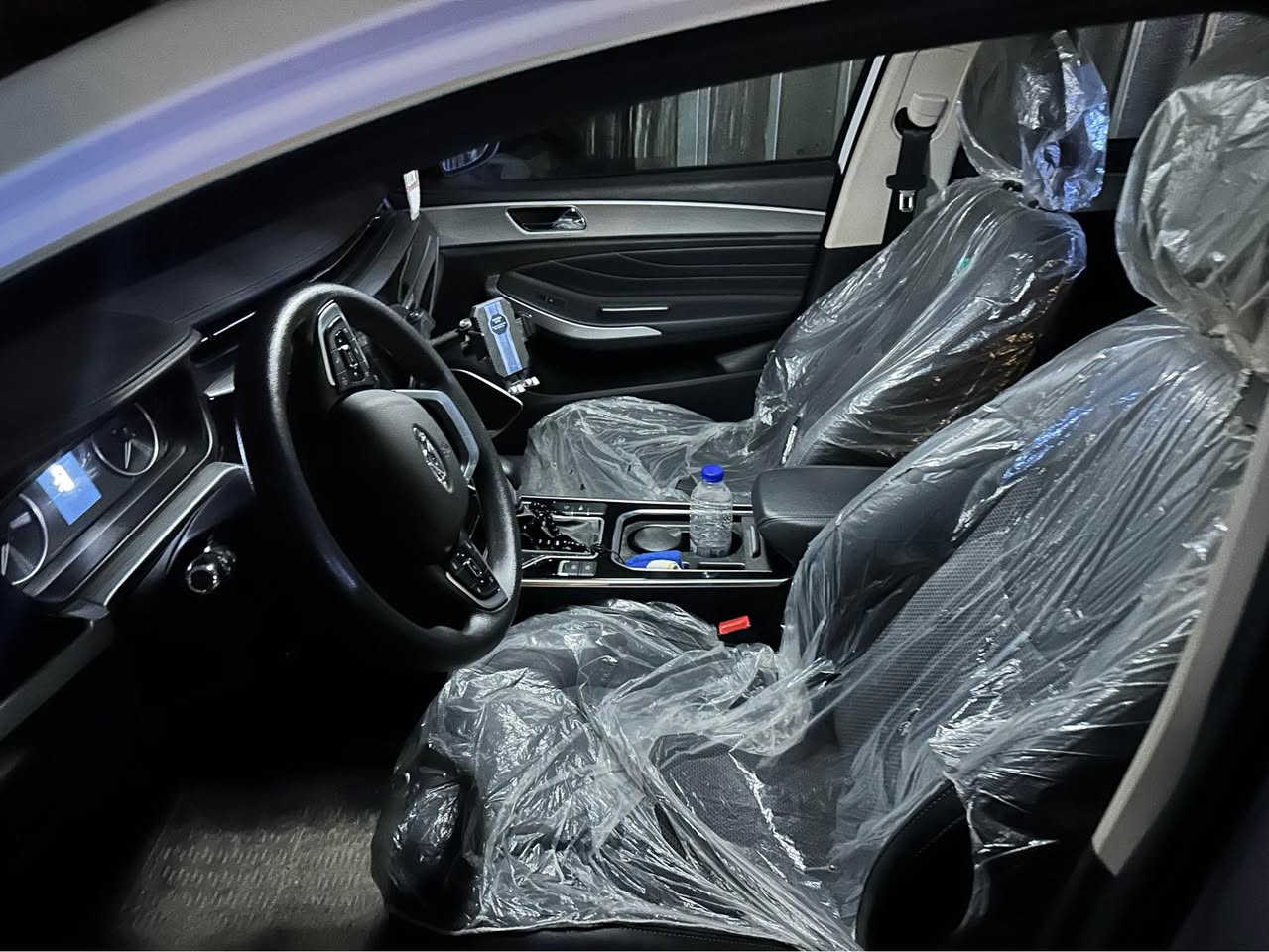 سياره شيري اريزو 6
2024 زيرو ماشيه 3500 كيلو 
140 ورقه
*********** كربلاء, العراق
