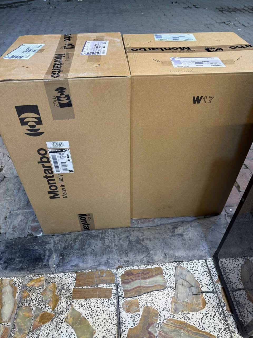 الهم صل على محمد وال محمد 🤲
تم تجهيز الاخوه من معرض ابو شيبه. البياتي للصوتيات 

🔊🔊🔊🔊🔊🔊🔊🔊🔊🔊

يوجد. مفرد بسعر الجمله حصرا

🏢🏢🏢🏢🏢🏢🏢🏢🏢🏢

العنوان مدينه الصدر قطاع 56

مقابل ساحة الصدرين 

🚚🚚🚚🚚🚚🚚🚚🚚🚚🚚

يوجد توصيل الى جميع المحافضات 

☎️***********

☎️***********

☎️***********

☎️***********
