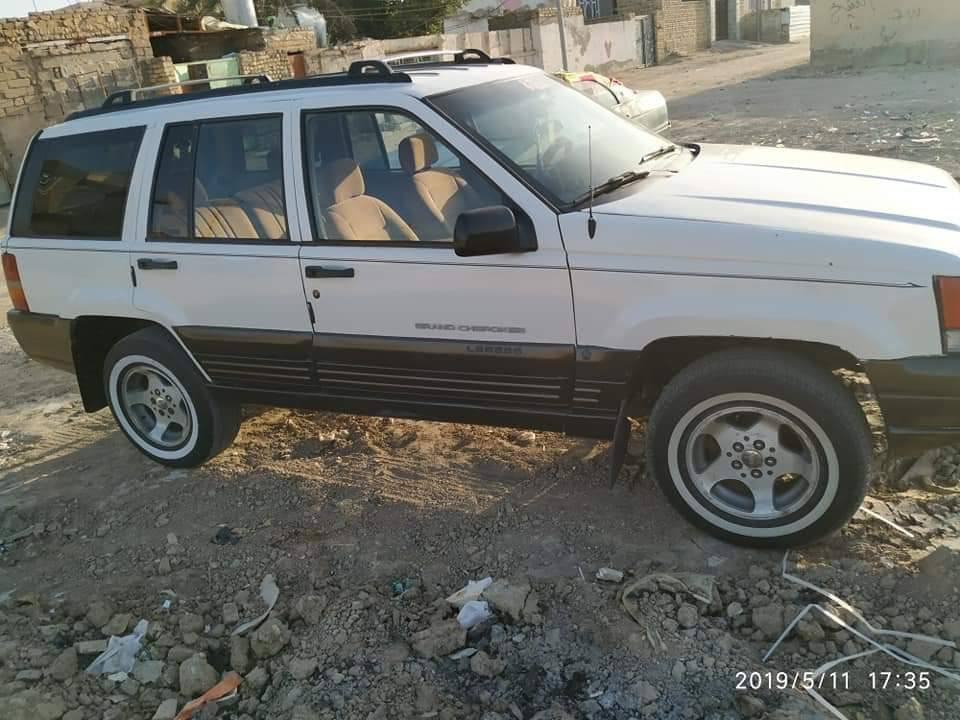 جيب شيروكي اباسمي مكينه 3000vvt سعر 50 /***********
