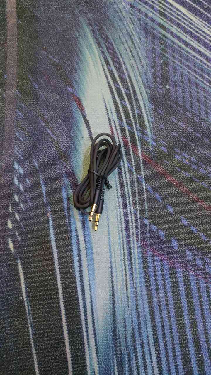 1- سماعة Anker soundcore space 45
2- الصوت عالي الدقة: Hi-Res Wireless بتقنية LDAC
3- الاتصال: Bluetooth 5.3 
4- الغاء الضوضاء ANC
5- البطارية حتى 50 ساعة مع تشغيل ANC
 حتى 65 ساعة في الوضع العادي بدون ANC
6-شحن 5 دقايق تنطيك بالـ3 ساعات
7- تكدر تستخدمه بلوتوث او واير

8-السعر 85 قفل وياها العلبة مالته والواير واكدر اجيبه داخل الحرية الكاظمية المنصور


**إذا كنت صاحب هذا الإعلان وتريد حذفه لأي سبب، رجاءا أرسل رسالة إلى الدعم الفني**