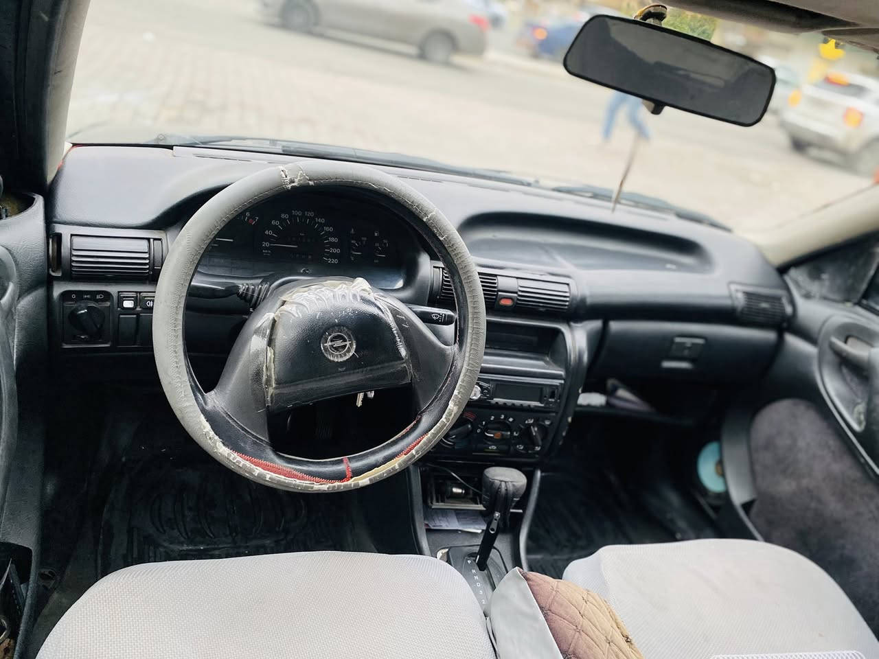 اوبل استرا موديل ٩٢ بي بطاقة بانزين صبغ عام جماليه  محرك ١٨
سنوية منتهي رقم اربيل  
سعر ٤٥ 
خاص مامتوفر فقط اتصال 
📱 ***********
