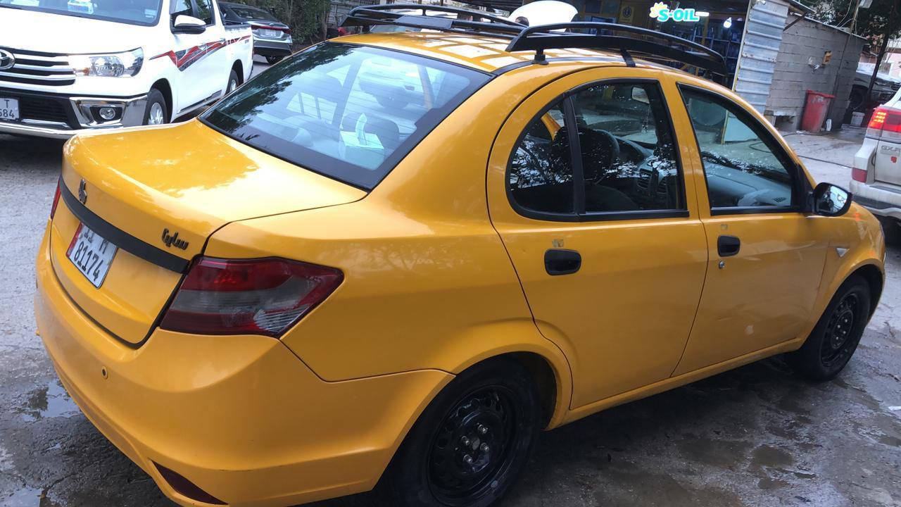 السلام عليكم
للبيع ساينا ٢٠١٩ 
كير مكينه كفالة 
والكشر بارد بيهة باب العبري وخشم البنيد 
السيارة ب اسمي تحويل مباشر شرط التحويل 
سعرهم ٥٥ 
بغداد كفائات السيدية ***********
