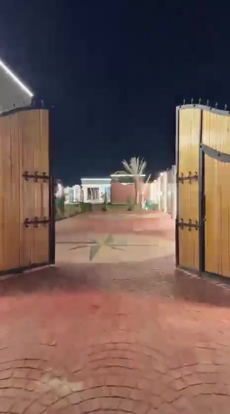 إذا تدور على الراحة والخصوصية وبأسعار مميزة، فهذا أفضل وقت للحجز ولايجار اليومي
🏊‍♂️ مسبح نظيف ومهيأ
🌳 جلسات خارجية مريحة
🏡 أجواء عائلية وشبابية
🎉 مناسب للمناسبات واللمات
⚡ كهرباء وخدمات متوفرة
🧹 نظافة واهتمام بأدق التفاصيل

🎁 عروضنا كلش حلوة ولمدة محدودة، لا تضيع الفرصة!

📞 للحجز والاستفسار 
***********

🌴 منتجع جنات المدائن… يوم واحد ويخلّيكم
