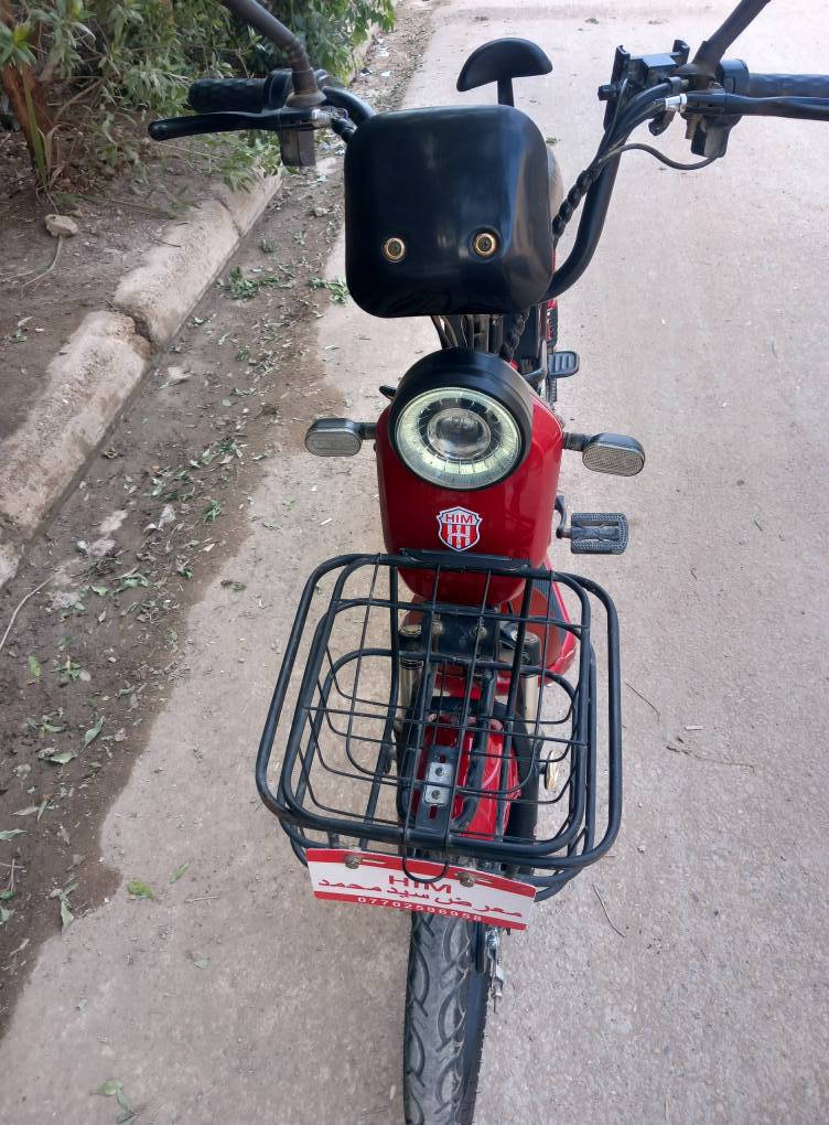 دراجه شحن للبيع موديل ٢٠٢٣ بطاريات جدد نظيفة فول مواصفات كهرباء شغالة كلها السعر ٢٥٠ وبيها مجال مكاني بعقوبة المفرق *********** بعقوبة, ديالى
