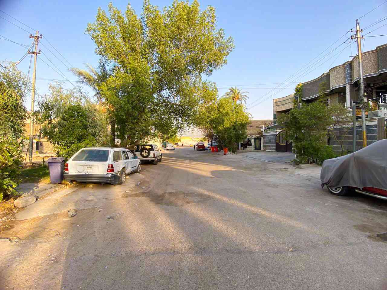 بيت للبيع سند مستقل في حي اور 600 (الموقع والمساحة مميزة) 114م
دار للبيع بمساحة 114م
الواجهة 6.25م
النزال 20م
سند البيت مستقل (يعني فقط اسم واحد بالسند)
 عرض الرصيف حوالي 5 م والشارع حوالي 20 م موضحات بالصور
سعر المتر :2600 
للتفاصيل
***********
