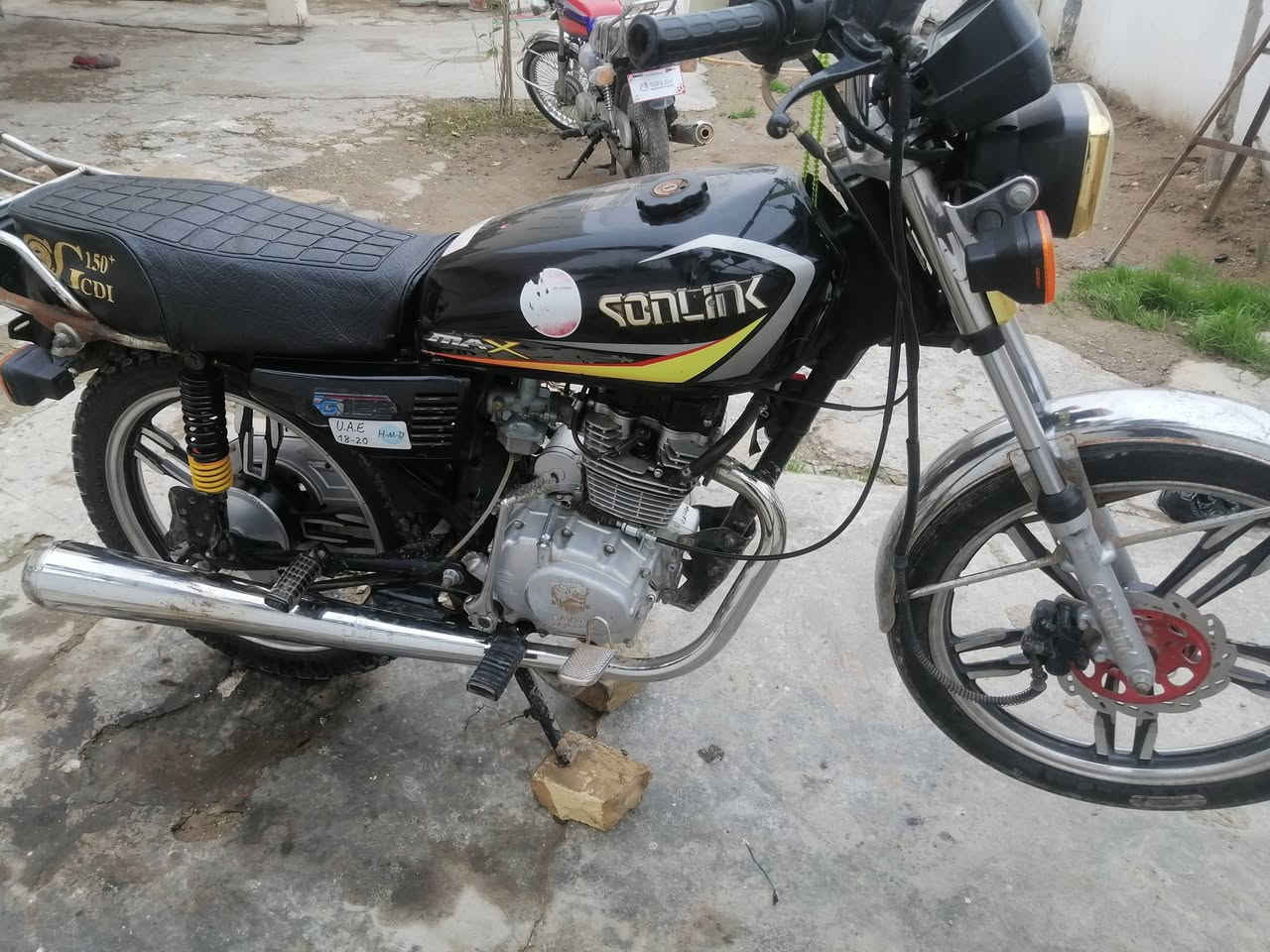 السلام عليكم دراجه للبيع موديل ٢٣ كامله مكمله من ناحيت كلشي شلعه معدل اوراق اويلاله كله مكفول مكاني بعقوبه العباره السعر ٤٧٥ وبيها مجال بسيط *********** او واتساب ***********
