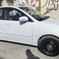 أبيض • ٢٠١٢ • مكينة 16