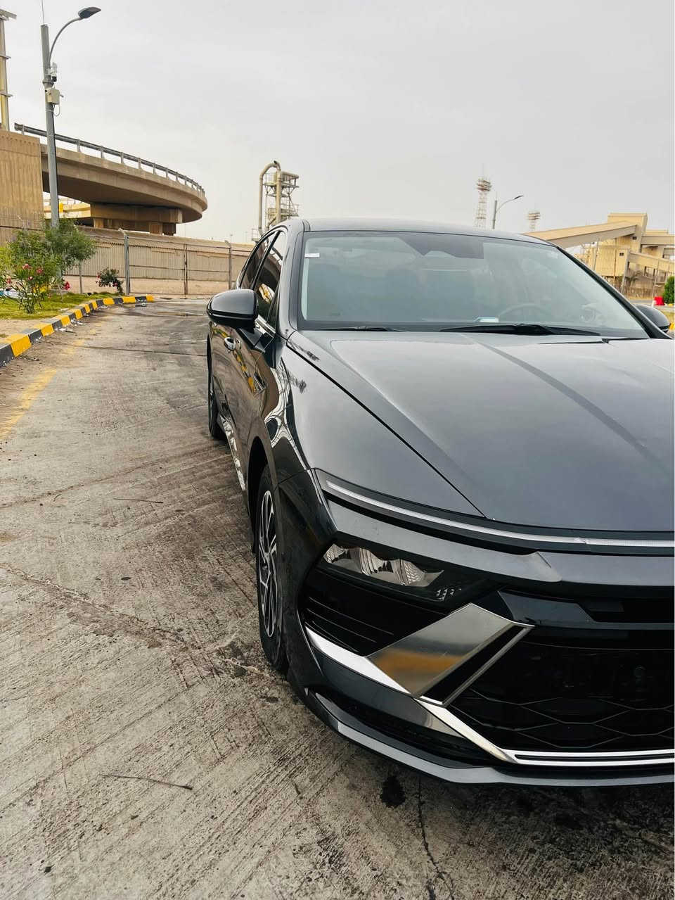 وارد كوري المرغوب سياره جديده كارتون بدون صبغ بدون تبديل حادث دعاميه وحداديه فول عدا الفتحه 
مرقم بصره باسمي المكان  القبله ***********
