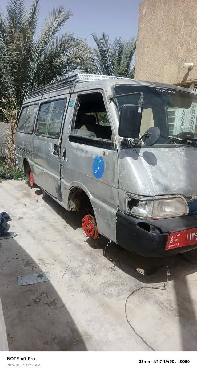 سلام عليكم بسته بدون مكينه كير اكسن جديد كلش غرفه جديده كهربائيات شغلا  حداديه خير من الله ***********
١٠وبيها مجال قليل
