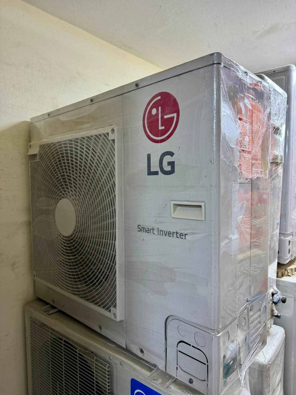 1-سبلت ميديا 3 طن نظيف جدا اخو جديد كامل مكمل مابي أي نقص بلادي ماملعوب بي ابد تدفئة تبريد سنكل  فيز سعرة 775 الف 

2- سبلت الجي انفيرتير 3 طن اقتصادي غاز 410 كامل مكمل مابي نقص بلادي ماملعوب بي ابد جيب وشد نظيف جدا اخو الجديد سعرة نهايتة 975 ألف مكاني بغداد السنك الاستفسار *********** بغداد, العراق
