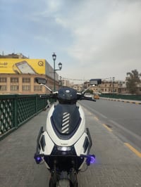 دراجة شحن • قرش مدرعة • ٦بطاريات