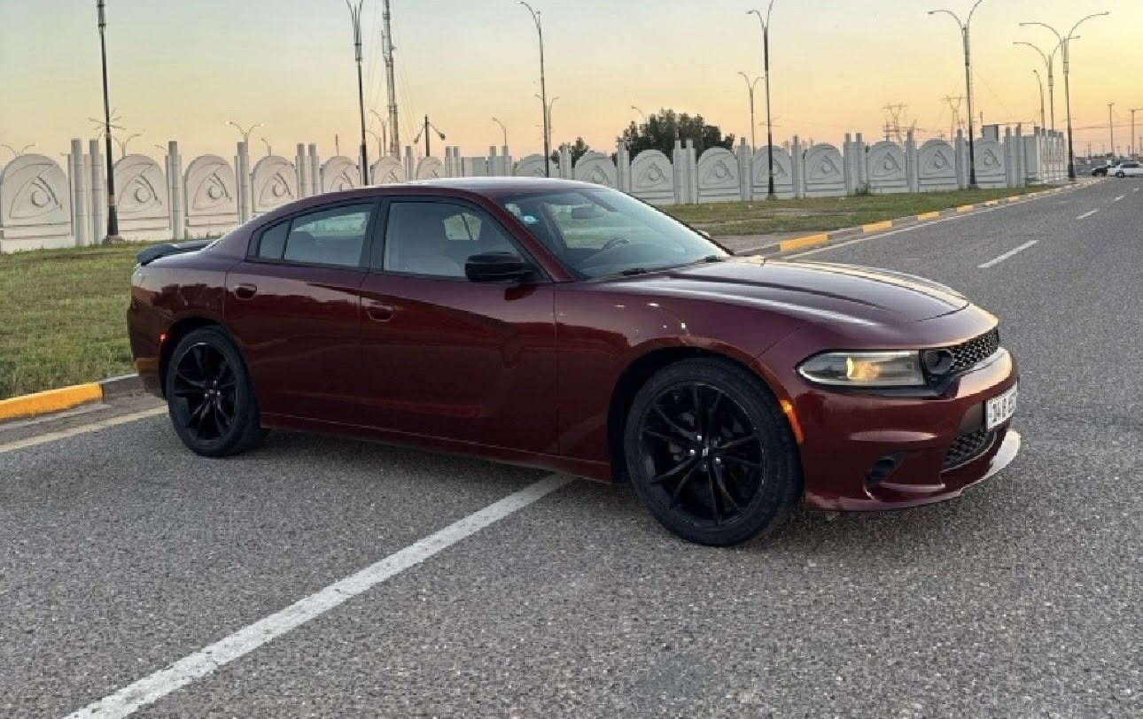 السلام عليكم
جارجر موديل 2018 دخول جديد كتاب صباط

رقم بصره جديد سنويه وهزه جدد

وارد امريكي سياره حادثها فقط دعاميه ومصبوغه عام بامريكا بدون معجون وبدون حادث فقط صبغ مواصفاتها SXT معروفه 

محرك 3600.  تو ويل جاهزه تبريد كير محرك حداديه تخم تاير.  ماشيه 49m 

مكاني البصرة سعرها 165

شراي يخابر ع رقم

***********
