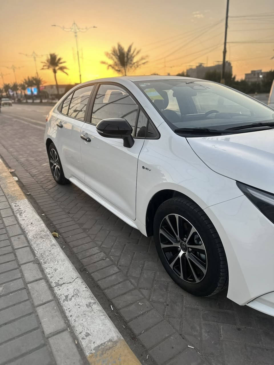 السلام عليكم للبيع كورلا هايبرد 2025

ماشية 1500 زيرو مكفولة كفالة عامة رقم بغداد تحويل مباشر 

مكاني بغداد جميلة 

سعر 160 ورقة وبية مجال قليل 

***********
