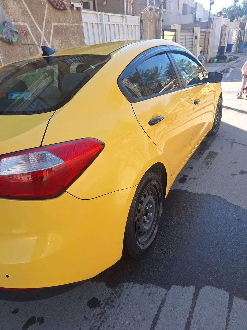 سلام عليكم كيه فورتي مودل 15
وارد امريكي حدث الباب الوره وجملغ الخلفي 

رقم بغداد  السياره بحاله جيده كير محرك تبريد خير مكان السياره الدوره حي الصحه  من الله السعر 110


**إذا كنت صاحب هذا الإعلان وتريد حذفه لأي سبب، رجاءا أرسل رسالة إلى الدعم الفني**