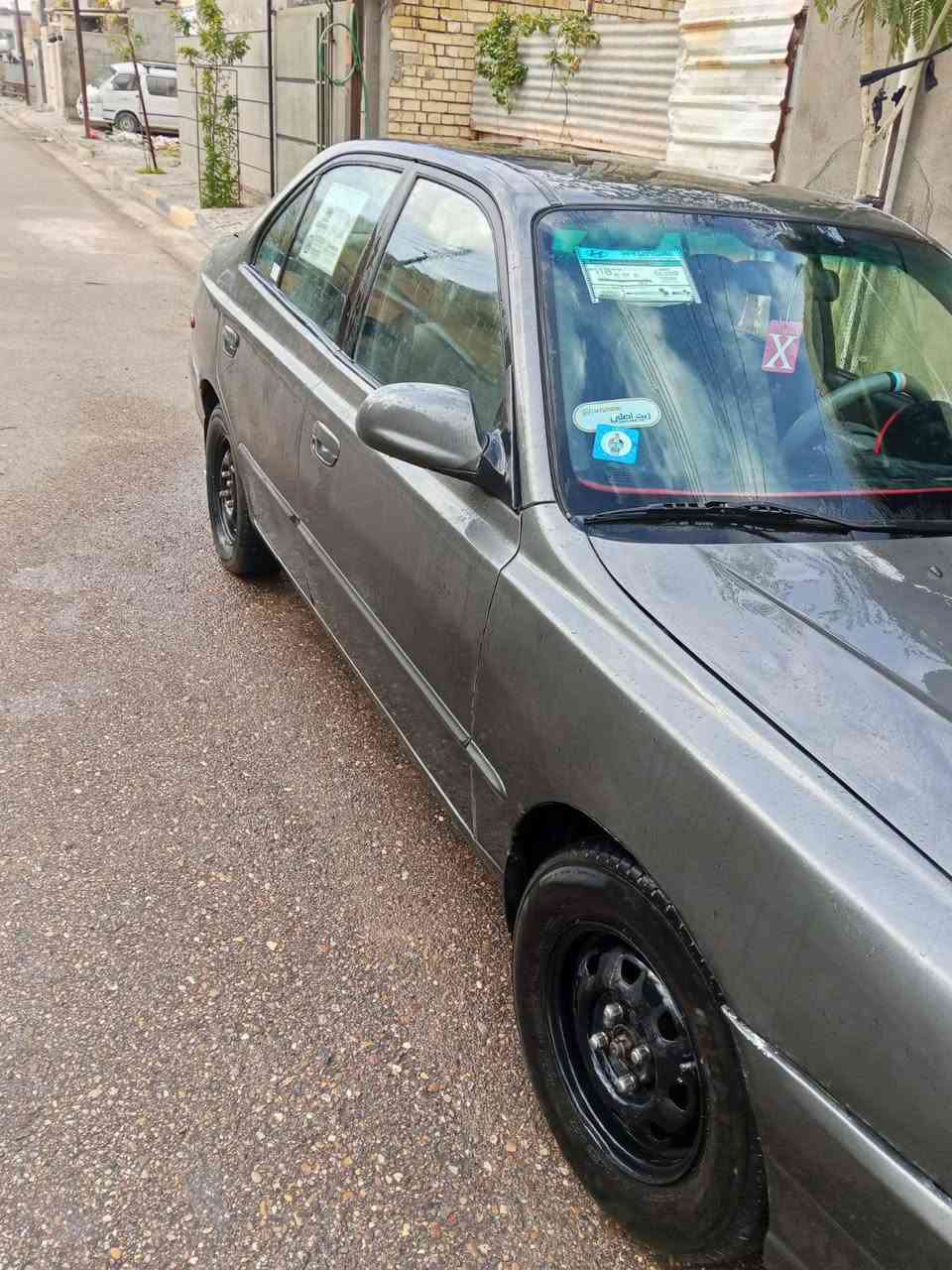 السلام عليكم سياره فيرنا موديل 2001 رقم بغداد بسمي مكينه جديده تبريد شغال السعر 50 وبيه مجال للطيبين ***********
