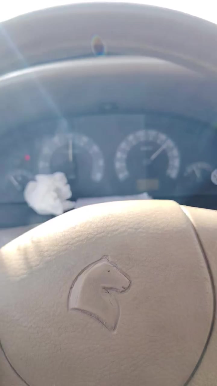 السلام عليكم سمند مديل 11 سياره جاهزه مجهزه تبريد صدر مكينه كير تخم تاير شاشه كامره سنترلوك سويجن دوشمه اصليه كاعيات جلد مفصله الرضيه كلهه سياره مصبوغه عام جماليه سعر 37 وبيهه مجال حك الجيه ممتواجد عل فيس بس  *********** تحياتي
