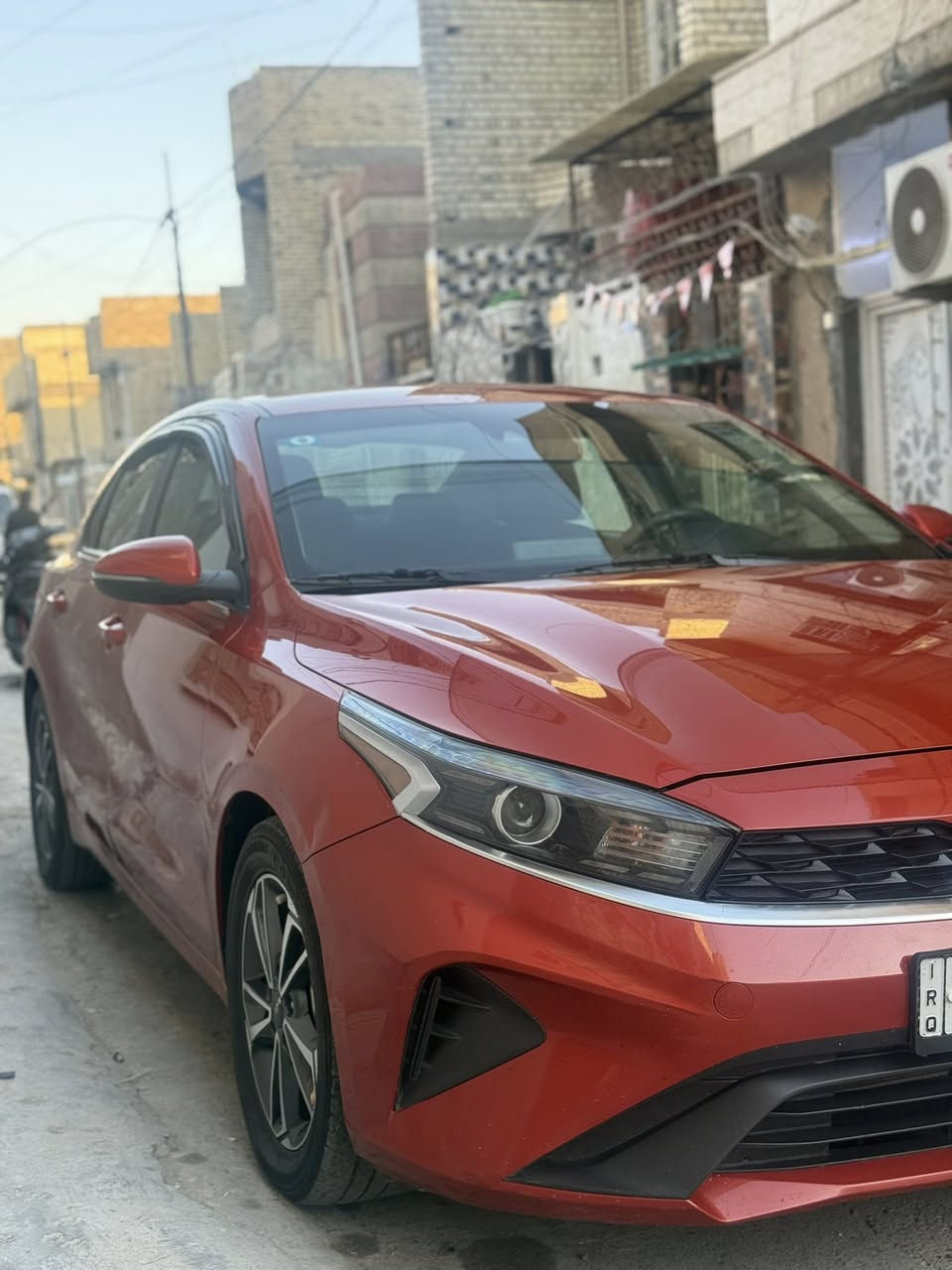 كيا فورتي 2022
حادث جاملغ وباب 

مكينه 2000 دوش 

رقم بغداد. باسمي 

تحديد مسار 
توقف ذاتي 

نقطه عمياء 

السياره بدون ايرباك 

حادث مرفق بلمنشور 

مكينه كير. عله وضع شركه 

عارضها 145 وبيها مجال 

مكاني بغداد. 

***********
