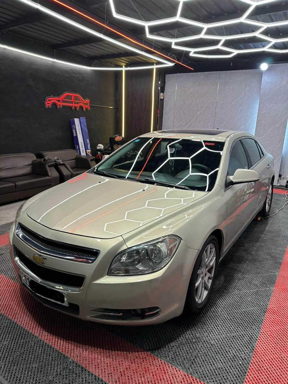 السلام عليكم
ماليبو 2012 للبيع LTZ فول مواصفات كير محرك 2400 خير من الله تبريد ثلج 
السعر 78 وبي مجال المكان بغداد البياع 
***********
