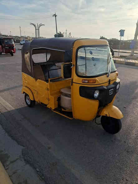 سلام عليكم تكتك لبيع مديل 2022رقم واسط كفاله عامه كشر ومكينه اتصل وتدلل ***********
