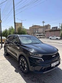 سورنتو 2022  كفاله فقط قطعه واحدة تبديل أصلي  باقي كفاله عامه  اربع سل...