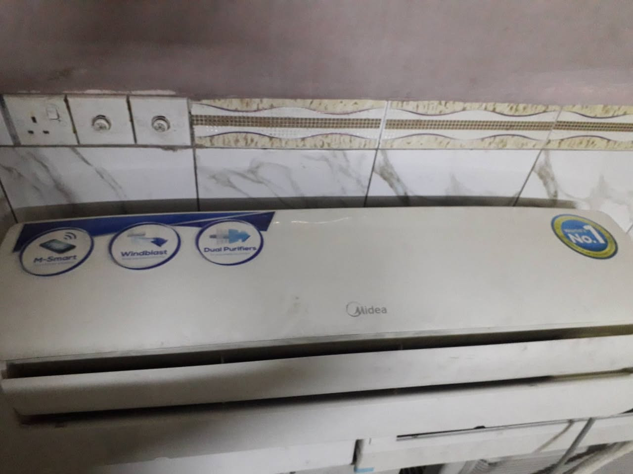 ميديا طنين بلادي كامل ملحقاته غاز مقفول
بغداد 
***********
