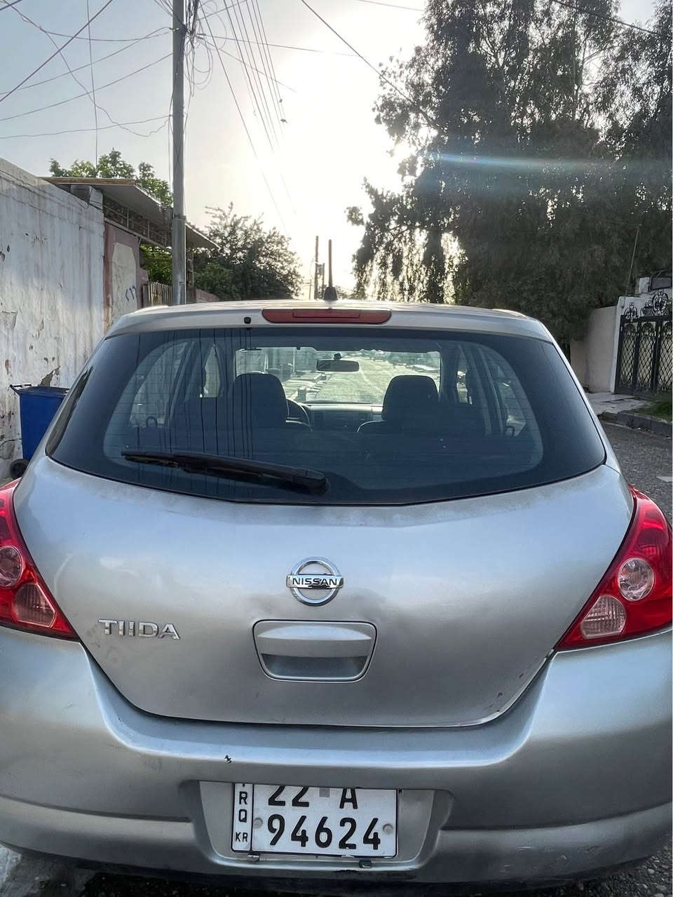 نيسان تيدا ٢٠٠٨ سه نه وى نوييه تا ٢٨ 
يه ك پارچه سبوخه به بى ناوگرتن سى جى سارده كوتى هه يه گير مه كينه ته بريت به شه رت سعرى ٨٣ له هه وليرم 
*********** أربيل, العراق
