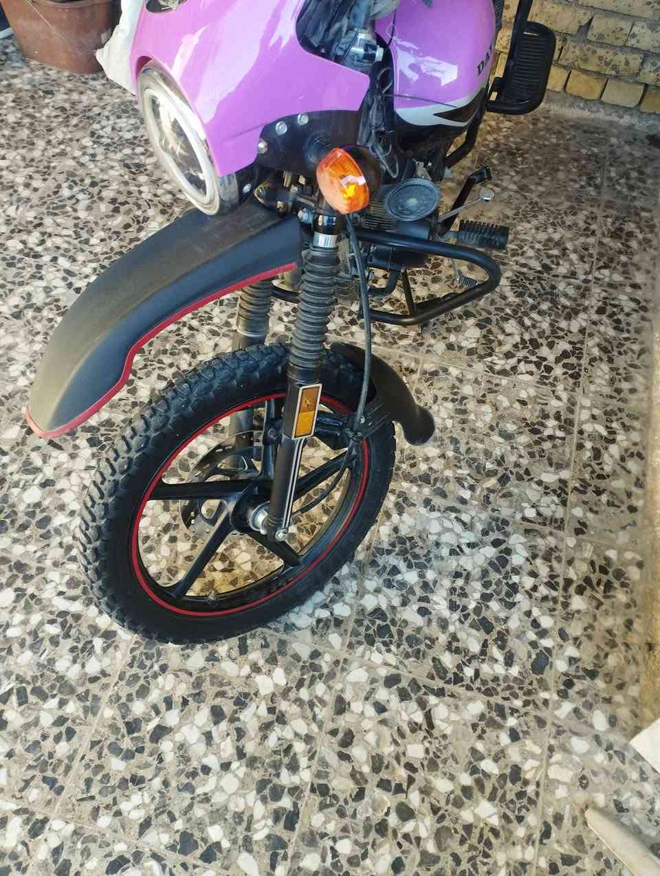 السلام عليكم دراجة دايون موديل 23 نازلة بل 25 شهر التاسع دراجة زيرو خير من الله  مرقمة اربيل مكاني بغداد سبع اقصور شارع ابو علي موجود خاص وهذا رقمي0772 762 7418
