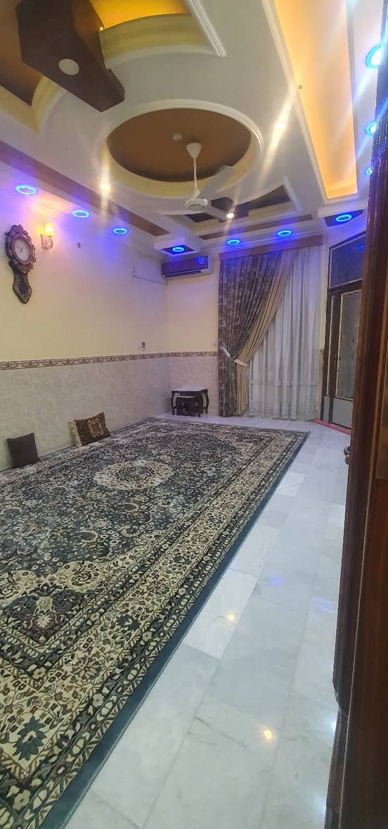 #دار___للبيع___الغربي___الثاني

المساحة ٢٠٠م طابقين مسلح ٤ غرف نوم بناء حديث
__________
___

للاتصال ::

***********
***********

______________

او مراجعة ::

مكتب السلام للعقارات 

#تقاطع__الشعبية #مقابل__صيدلية__الاقصى
_____________________________________
_____________________________________
