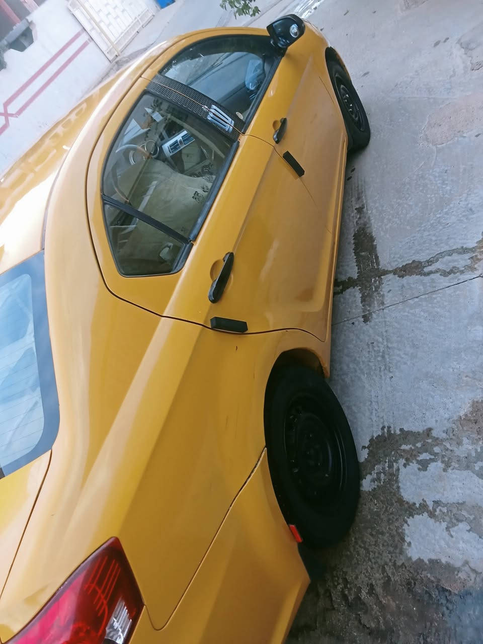 سلام عليكم كريت ويل موديل 2012 رقم بغداد مشروع وطني 2030 سياره بدون ضرر بدون نواقص تبريد ثلج سعر 48 وبي مجال رقم ***********

