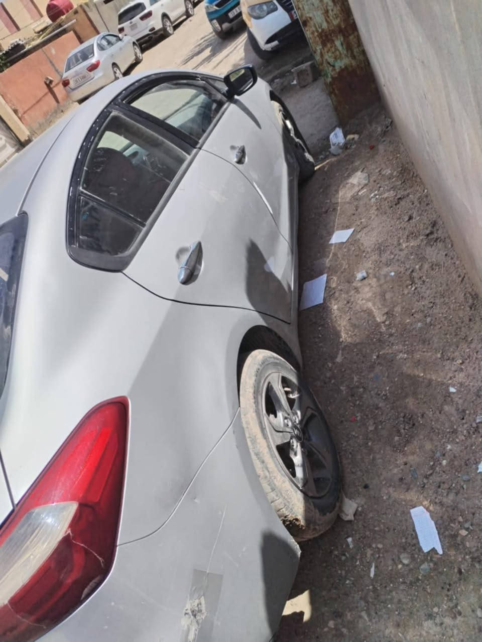 سلام عليكم 

سيراتو  خليجي 15 لبيع 
   
بيه فقط بنيد مصبوغ وجاملج اثر اشخوط

مكينه وكير كفاله

تبريد ثلج منضومه جديده

مواصفات نص فول 
 
السعر 110 بيه مجال قليل 

***********
