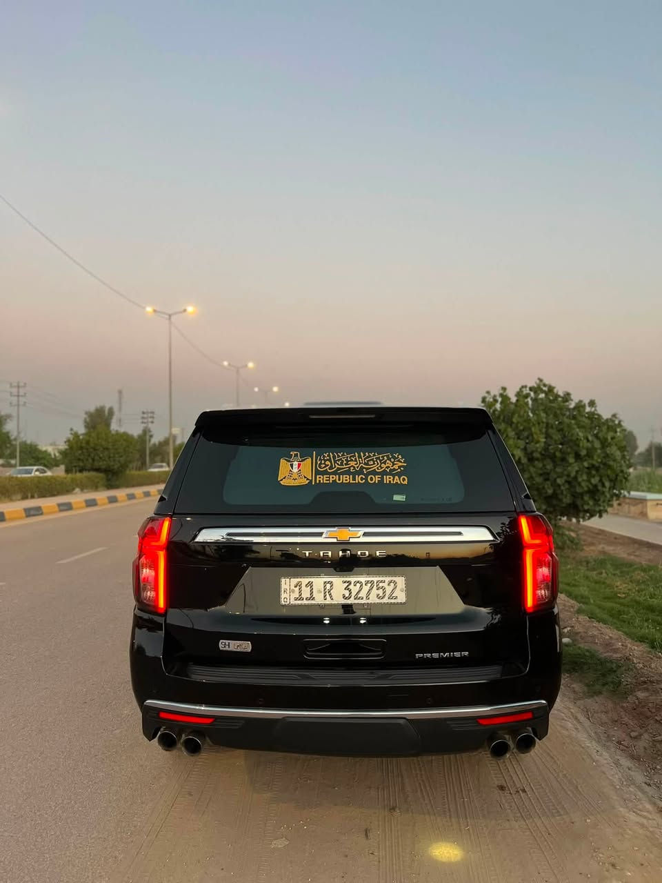 لبيع – شفروليه تاهو 2023 🔥
فول مواصفات (Premier) خليجي 🇸🇦

🚗 الموديل: 2023
🚗 النوع: شفروليه تاهو برايمر
🚗 الوارد: خليجي
🚗 اللون: (اسود ملكي🖤+تغليف كامل افلام الحماية PPF
🚗 العداد: (55الف)

✨ المواصفات:
✔️ محرك 8 سلندر 5.3
✔️ قير أوتوماتيك 10 سرعات
✔️ دفع رباعي+جكات 
✔️ فتحة سقف بانوراما
✔️ شاشة كبيرة + نظام Bose صوت فاخر
✔️ كاميرات 360 + حساسات أمامي وخلفي
✔️ تشغيل بصمة + دخول ذكي
✔️ مقاعد جلد كهرباء مع تبريد وتدفئة
✔️ ثلاجة مدمجة + شاشات خلفية
✔️ مثبت سرعة + نظام النقطة العمياء
✔️ إضاءة LED كاملة 

💎 السيارة بحالة ممتازة (كفاله عامه من الصبغ و الدبل كود ما عدا بارد قليل ))

💰 السعر: (53000$)
📍 الموقع: بابل جبله 

📞 للتواصل: (***********
