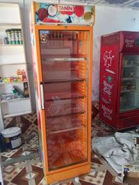 ثلاجة • للبيع