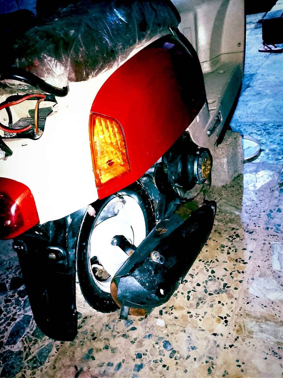 سلام عليكم دراجه متروكه كفرات صبغ جديد الجمالية وصل معرض موجود بيه نواقص بس هيه شغاله نقص دسك وبوربرن  ولاشاير وباتري فقط سعره 600 وينزل منهن فقط بس فلوس النواقص مال دراجه رقم الهاتف *********** رجأ المو شراي لا يتعبني واتعبه فدوه اروحلكم خادم الكم اني
