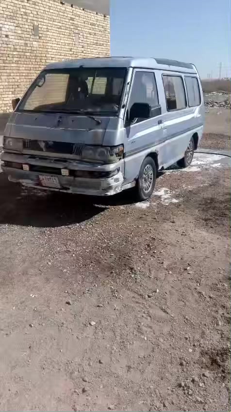 سلام عليكم سياره البيع شوف لعين رقم لماني محرك بل كارتون نكره سعر 8وراق أبيع كوم حديد مكاني ناصريهـ وهاذ رقمي ***********
