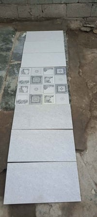 #للبيع السلام عليكم  عندي سيراميك للبيع 54 متر  مثل ماضاهر بلصوره  يره...