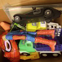 كرتون ألعاب • شنطة • السليمانية