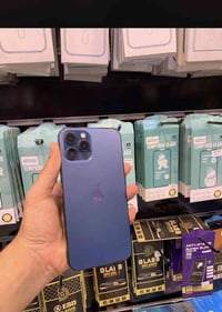 ايفون 12 برو ماكس ذاكره 256 بطاريه 77 لا داخل صيانه ولا شي فقط الفيس ا...