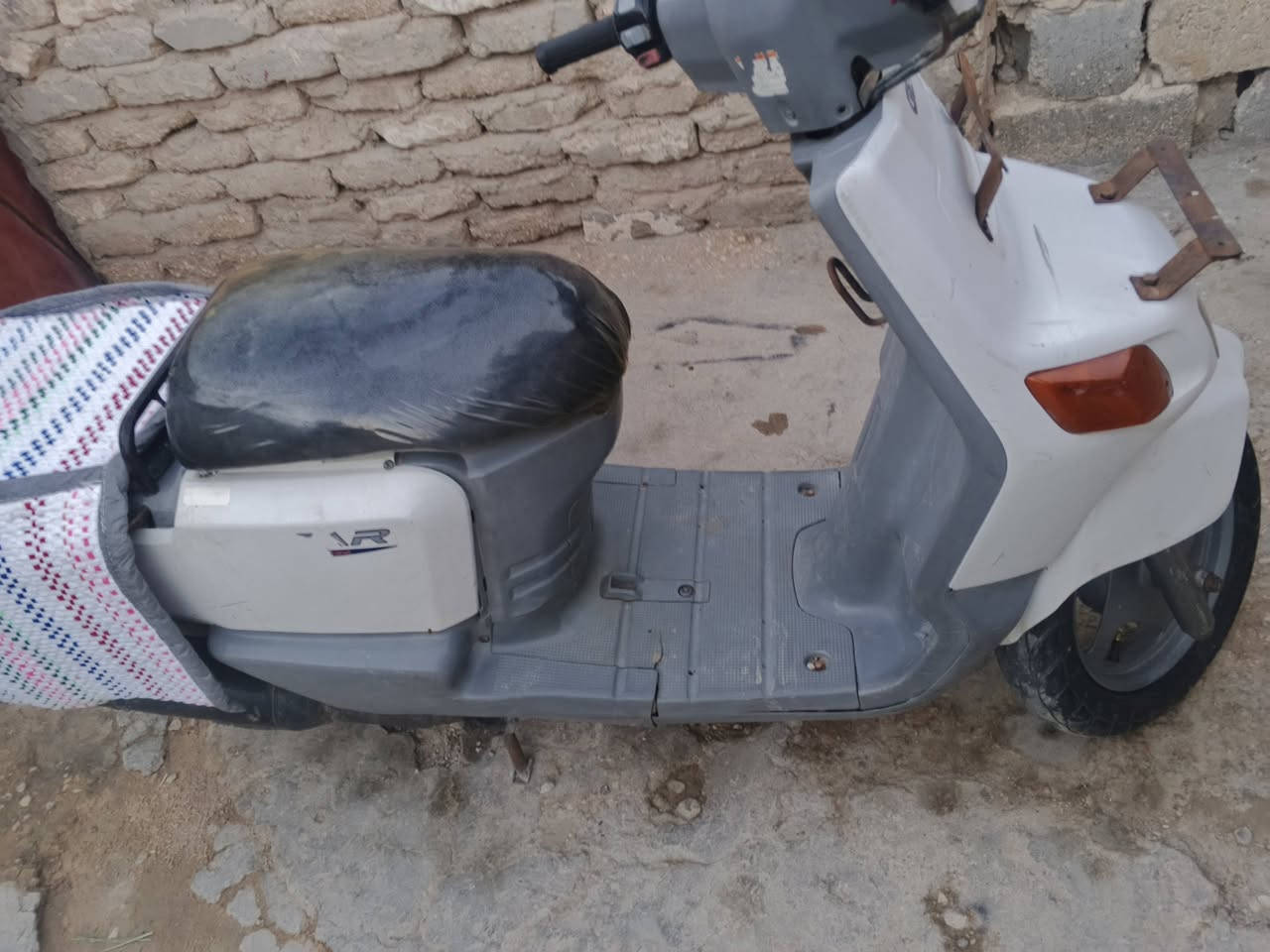 *********** كربلاء دراجه كلها شغاله ما ناقصه اي شيء سليف كهربائيات السعر 250 قفل
