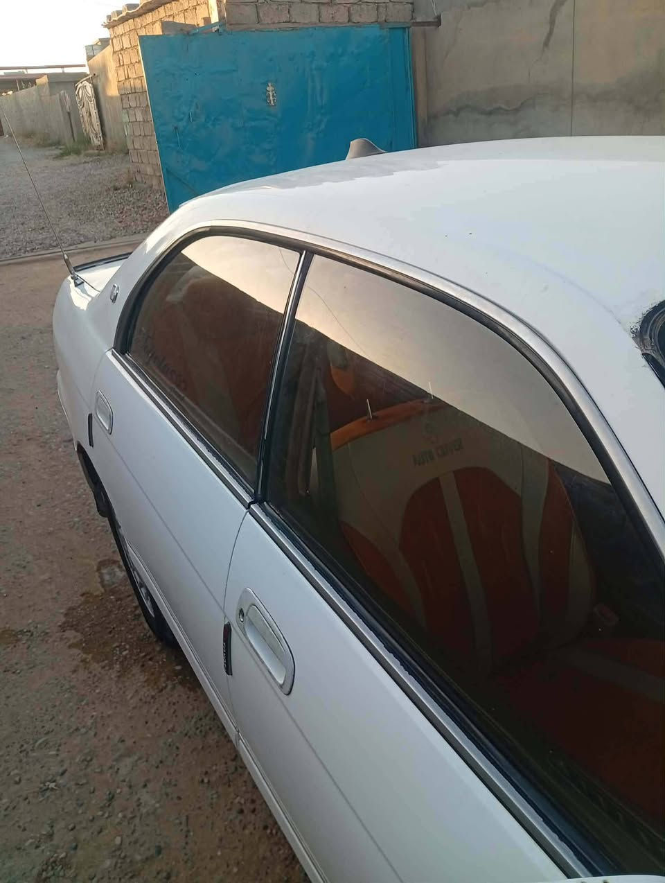السلام عليكم بطة مسجلة رقم كركوك رقم جديد سنوية ال30 شرط التحويل كير محرك2500 شرط كهربائيات كلها شغالة مكفولة من الگص مكان السيارة الشرقاط البيع نقد او مراوس بكية حمل السعر 40 
 رقم الهاتف ***********
