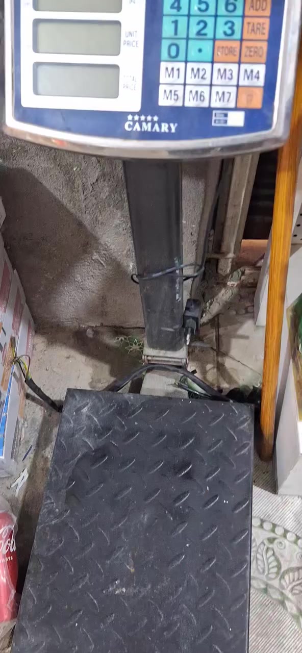 سلام عليكم ميزان  للبيع يزن ١٠٠ كيلو سعر ٣٥ الف


**إذا كنت صاحب هذا الإعلان وتريد حذفه لأي سبب، رجاءا أرسل رسالة إلى الدعم الفني**