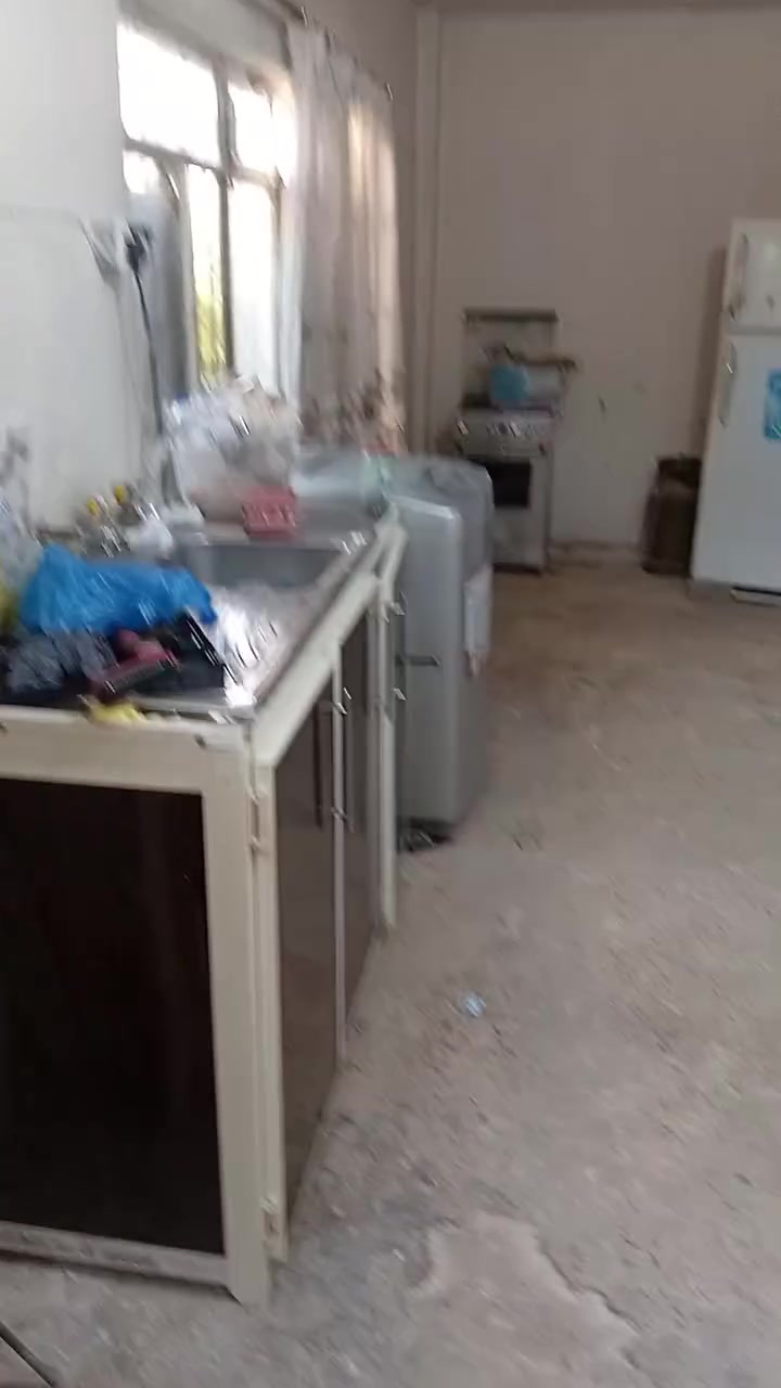 السلام عليكم مشتمل للايجار ٣٥٠ ايجاره بدايه شارع البو دخيل+9647901589212 قريب السوق والمستوصف والمداس جدا واتس اب ***********
