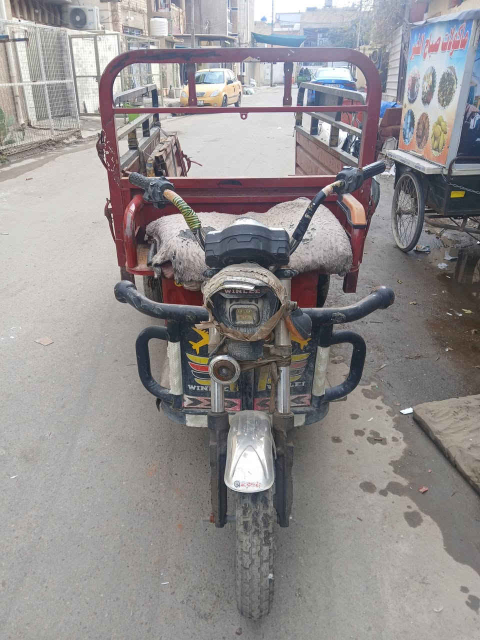 سلا عليكم ستوته شحن البيع موديل ٢٣ ماعرف شنو عطلها السعر ٥٠٠ وبيها مجال حك الجيه مكاني بغداد الشعب ***********
