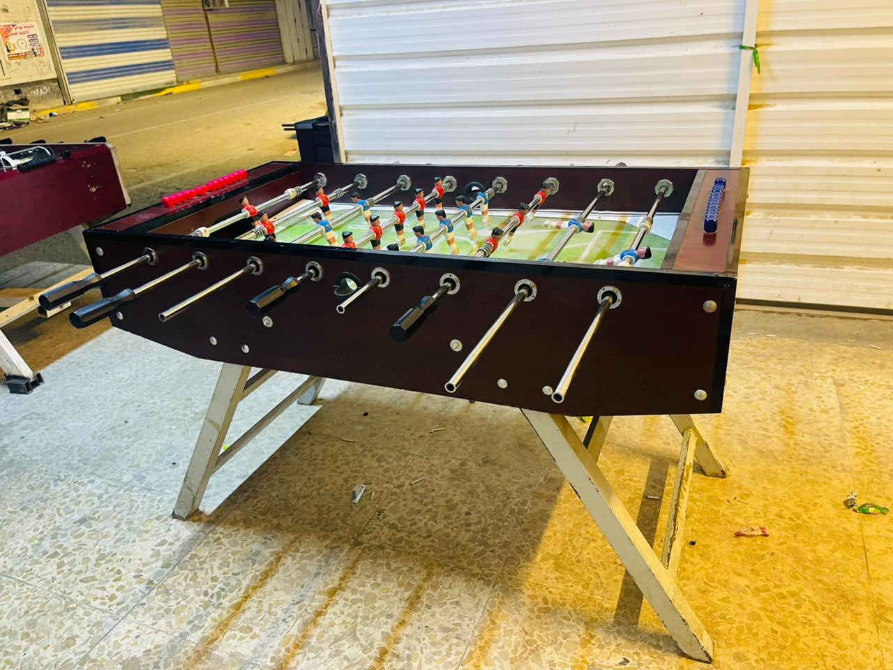 السلام عليكم  فيشه للبيع كامله مابيهه اي نقص كلش نضيفه رايدهه ب١٥٠ وبيهه مجال كلش بسيط مكاني بغداد
هذا رقمي ***********
